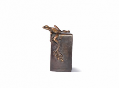 Vertical Frogman Paperweight | Tim Cotterill image