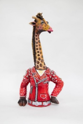 Giraffe Fashionista | 8.75" x 10" x 16.5" image