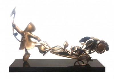 Bringer of Sunshine (Bronze) | Mackenzie Thorpe image