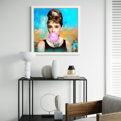 Hepburn Lenticular | Sannib image
