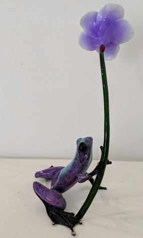 A Frog Called Wanda | Rare Frogman Bronze image