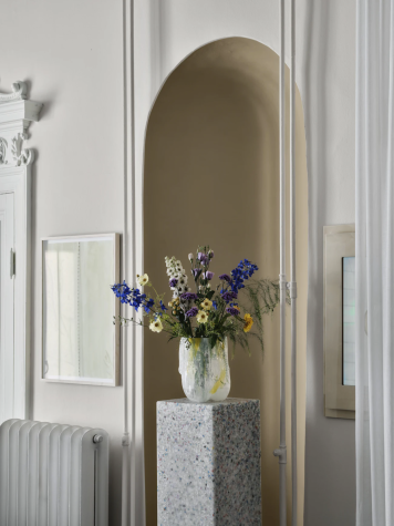 Image 1 of 