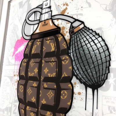 Vuitton grenade